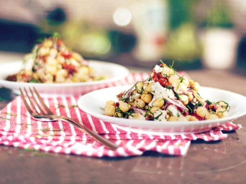 salata de naut cu branza feta jpeg