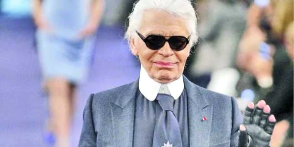 Karl Lagerfeld după ce a slăbit 40 de kg, în 2012