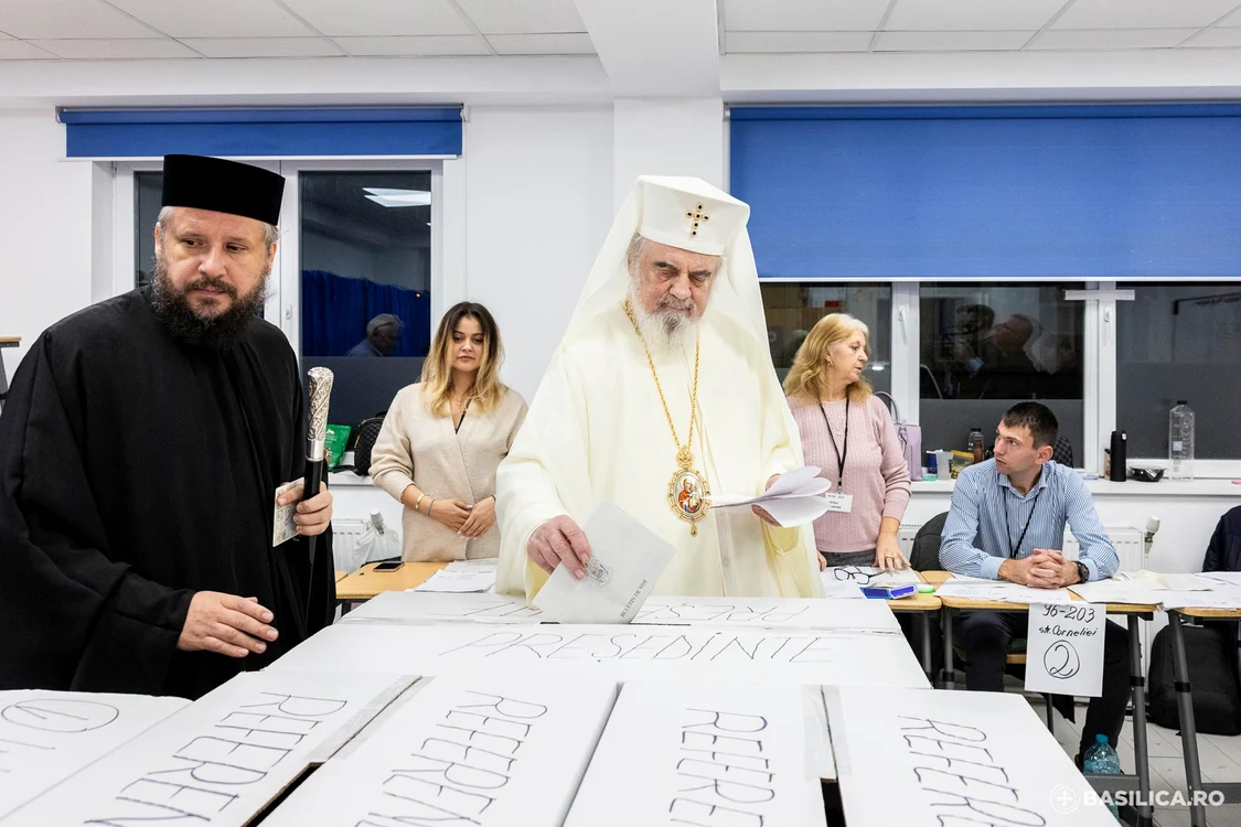Preafericitul Daniel a votat FOTO: Basilica