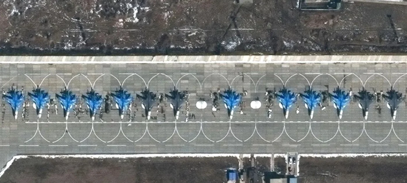 Avioane de lupta Su-30 mobilizate la granita cu Ucraina FOTO The Sun