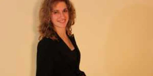 Neamţ: Sara Stroici Vrea să cânte cu Maxim Vengerov (PORTRET)