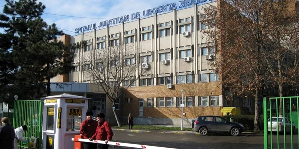 Victima a fost transportată la spital 