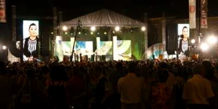 Sibiu: Cantecele Munţilor au avut audienţă maximă în Piaţa Mare