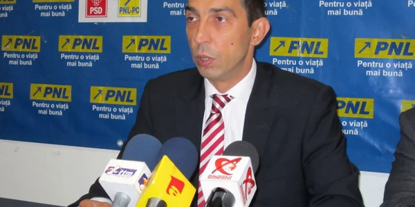 Ciprian Dobre a greșit un vers din imn, în discursul său