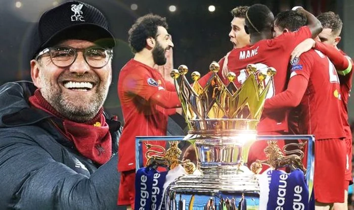 Jurgen Klopp (stânga), artizanul unui triumf aşteptat din sezonul 1989-1990