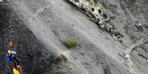 Avion prăbuşit în Franţa - germanwings- FOTO AP
