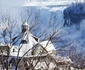 Temperaturile scăzute au provocat îngheţarea parţială, pe verticală, a cascadei Niagara jpeg
