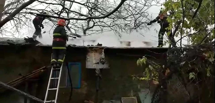 incendiu casa