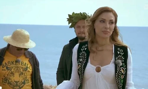 iulia vantur jpeg