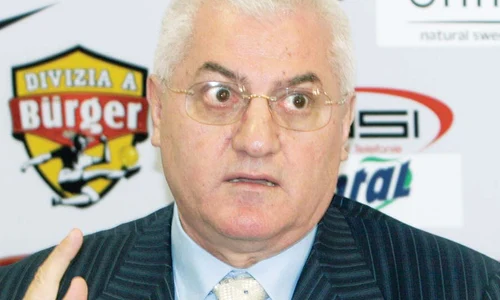 Reghecampf  l a ameninţat  cu bătaia  pe Dumitru  Dragomir jpeg