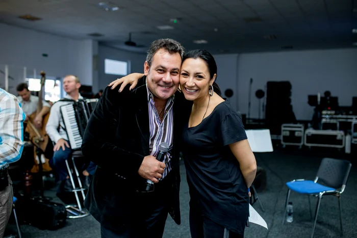 
    Și Ionuț Dolănescu va fi cu Andra pe scenă  