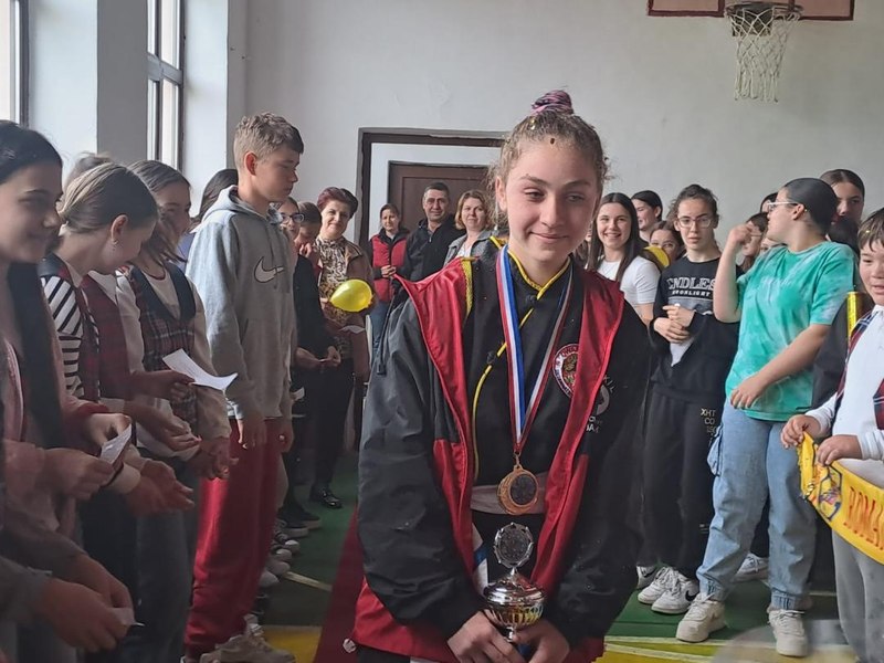 Sidonia Andrei, dublă campioană europeană la arte marțiale. Fata din Gherăiești vine dintr-o familie modestă și vrea să devină medic