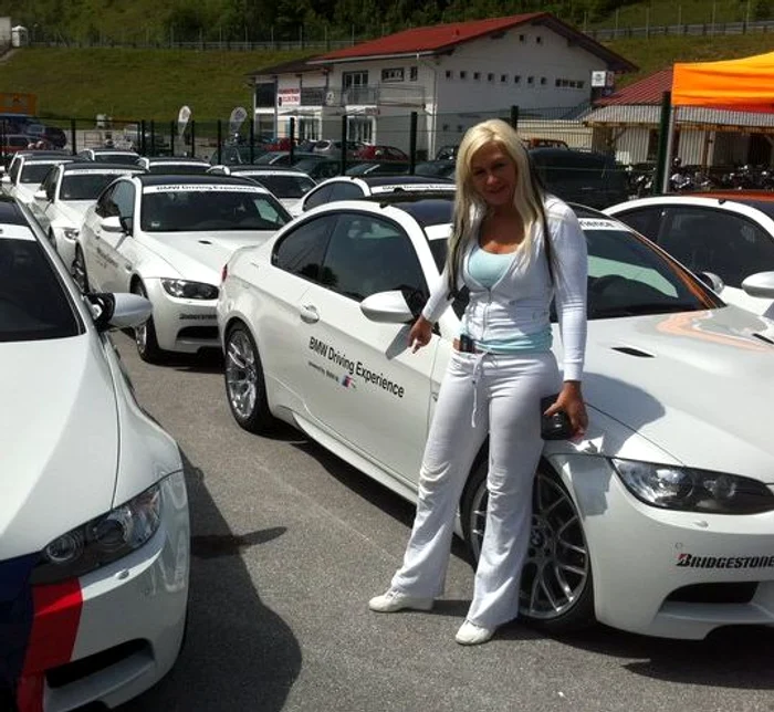 Lena susţine că a fost păcălită de Daniel Onoriu.