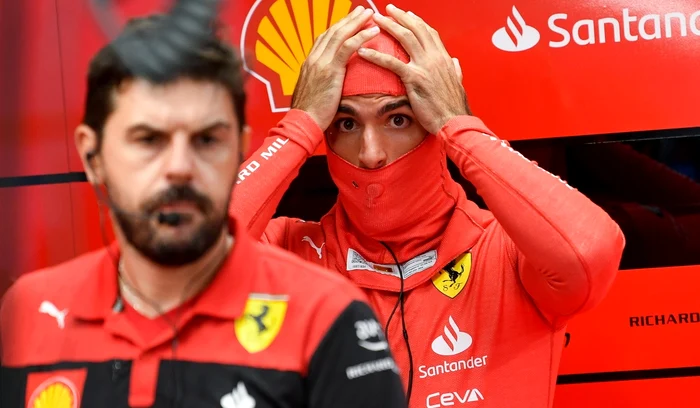 Carlos Sainz Jr., compromis de mecanici (FOTO: EPA)