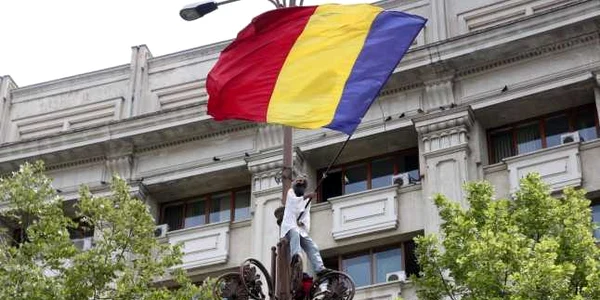 protest parchet cezar steag foto mediafax