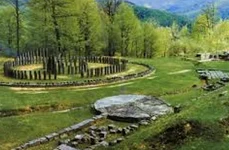 Lupte de gladiatori reconstituite la Sarmisegetusa, de Ziua Portilor Deschise jpeg
