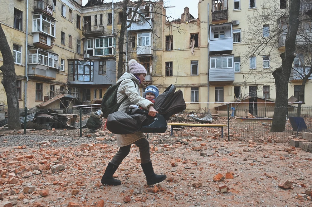 Armata lui Putin practică în orașele ucrainene ocupate un jaf sistemic. Peste 25.000 de locuințe confiscate