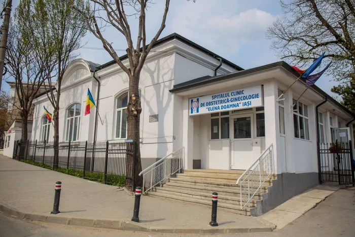 Maternitatea s-a transformat în câmp de luptă pentru cei doi medici. Foto Facebook
