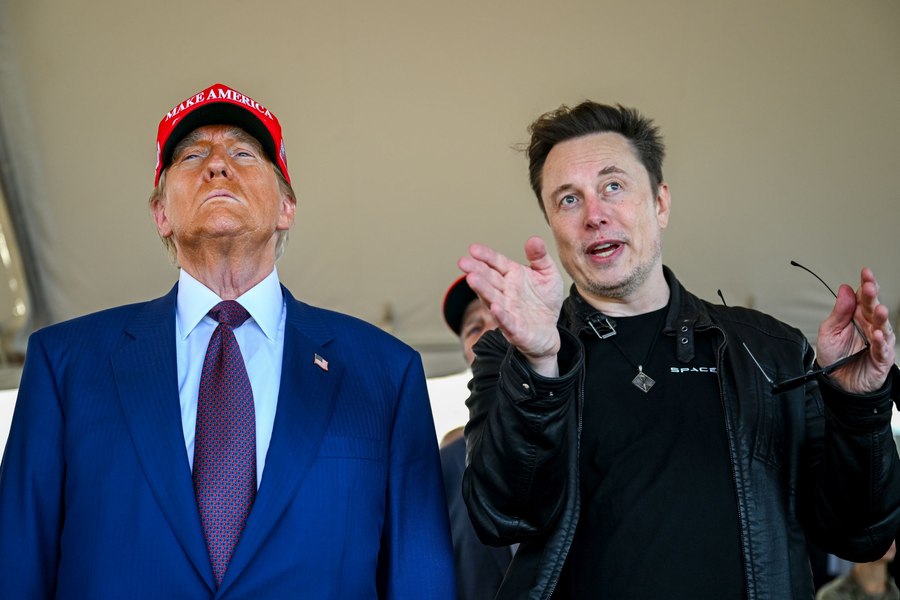 Un profesor român din SUA explică pe înțelesul tuturor dedesubturile succesului lui Trump și ce ne așteaptă 