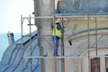 Munca de restaurare e migăloasă jpeg