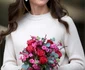 Kate Middleton purtând un compleu realizat în România