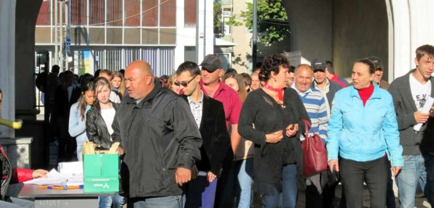 La bursă vor fi prezenţi 60 de angajatori. Foto arhivă Adevărul