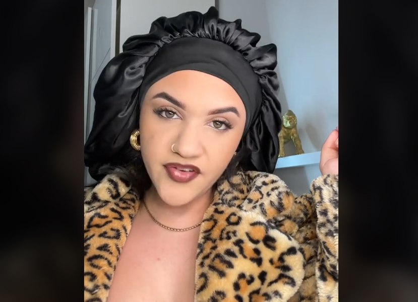Ultimul stil de modă adoptat de generația Z: „Soția de mafiot”. Imprimeurile „leopard” și cerceii de aur revin în forță VIDEO