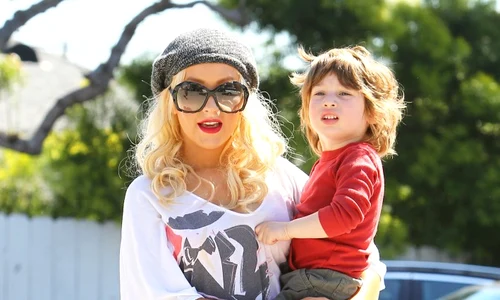 christinaaguilera tk3s aguilera040111 15 x171 jpeg