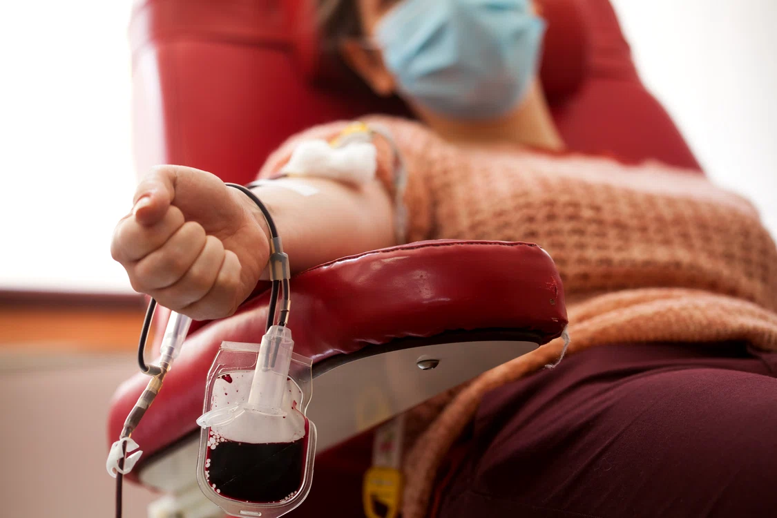 
    Plasma recoltată de la pacienții vindecați de Covid-19 poate salva multe vieți  