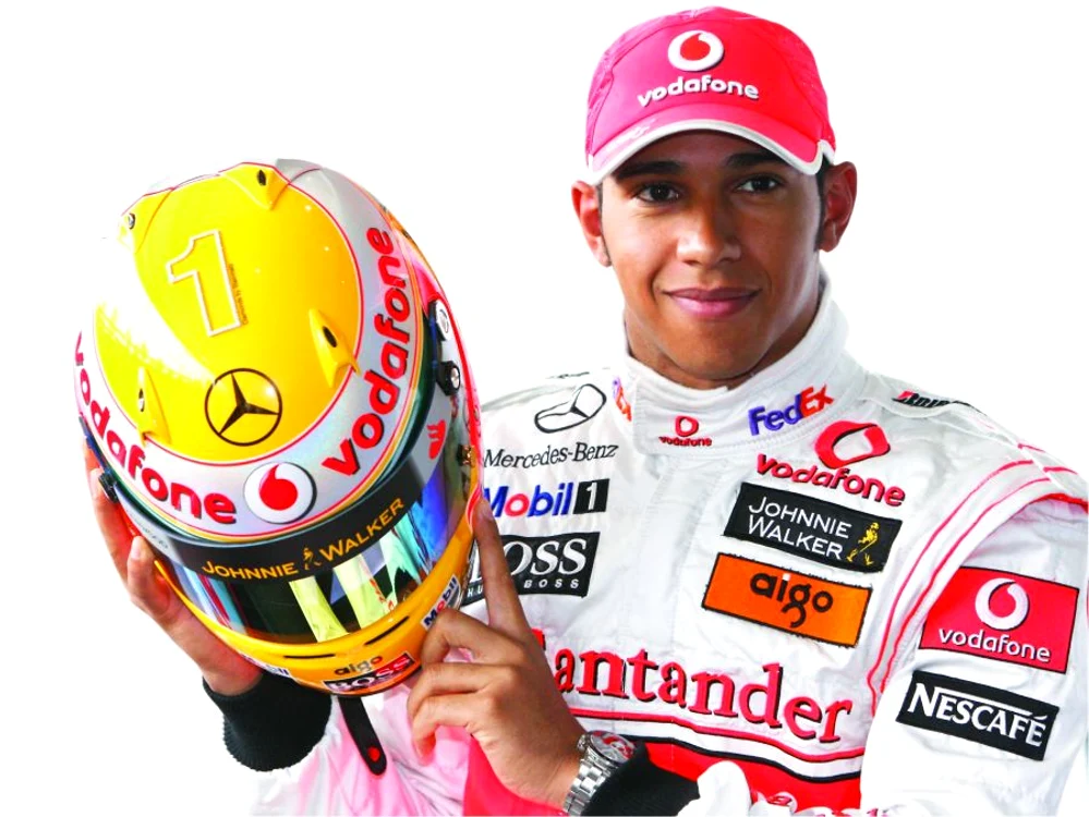 
    Hamilton s-a impus la Istanbul  