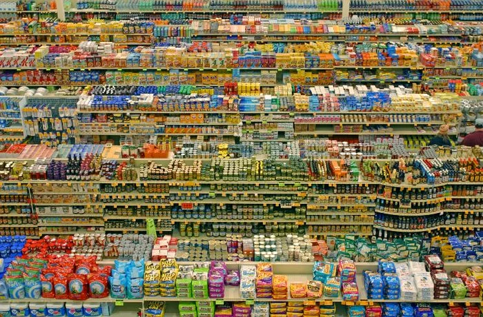 
    Retailerii au păreri împărțite despre aplicarea reducerii TVA  