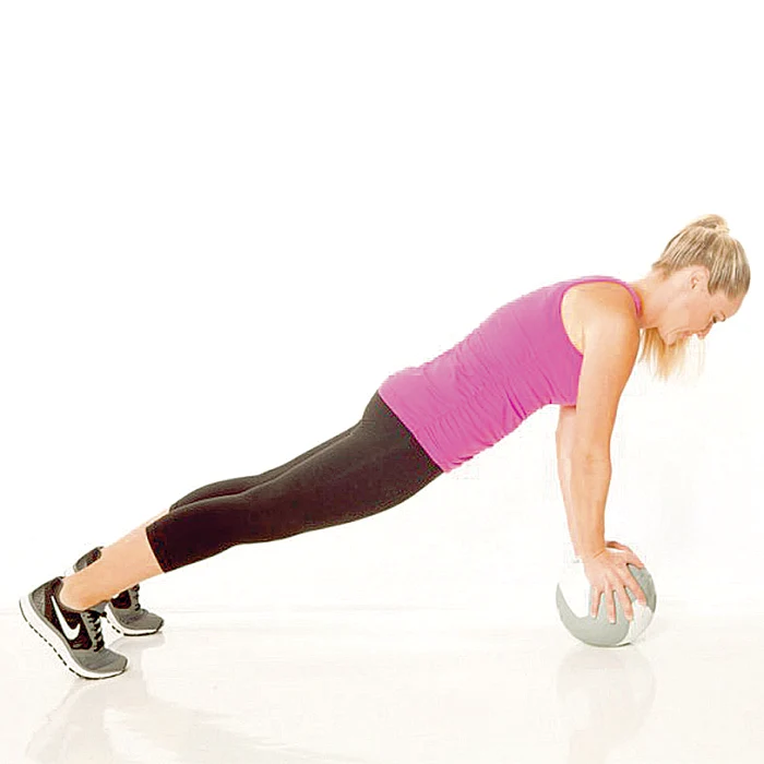 5 mişcări simple care ard grăsimea