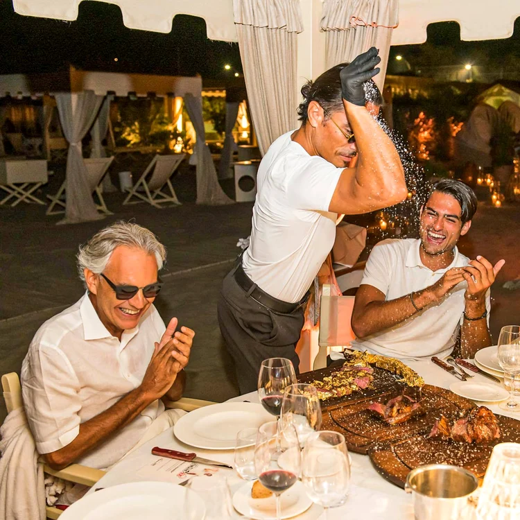 7 andrea bocelli si nusret salt bae in toscana 1 jpg jpeg