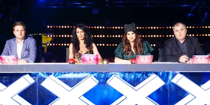 Jura'ii vor avea o misiune greafoto: arhiva personală