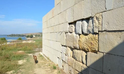 Cetatea Capidava, afectată grav de lucrările de restaurare jpeg
