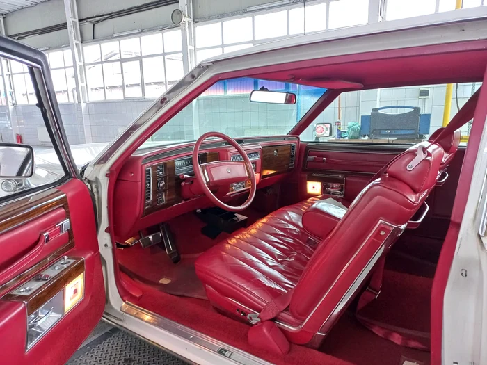 Cadillac Coupe DeVille, 1977 FOTO: RAR