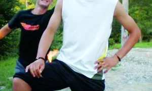 «Nu i arde de bombe sexy» jpeg