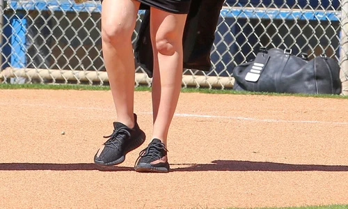 Pregnant Khloe Kardashian Flaunts Baby Bump During Family Softball Game jpeg