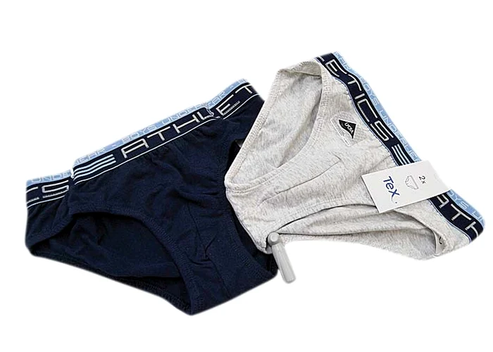 Chiloţi 2 buc. – 18 lei Magazin Carrefour 