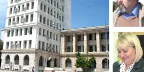 Aparatele de aer condiţionat de pe clădirea Consiliului Judeţean aduc bani frumoşi 