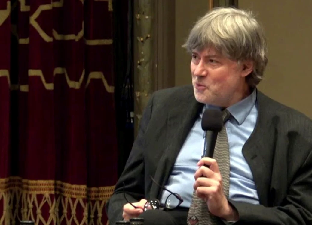 Traducătorul orchestră – interviu cu Andrei VIERU jpeg