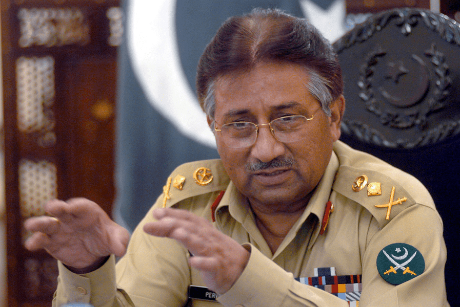 Fostul președinte pakistanez Pervez Musharraf a murit. Se afla în exil în Dubai