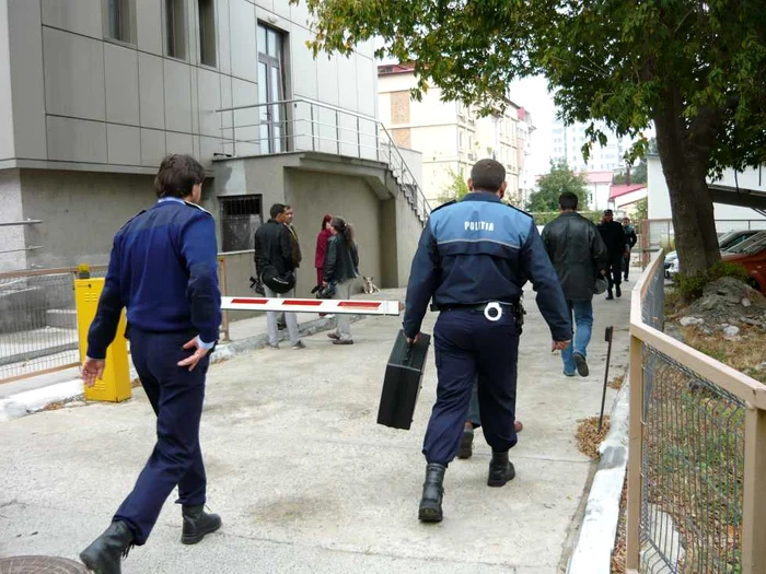 Autorităţile au demarat o anchetă