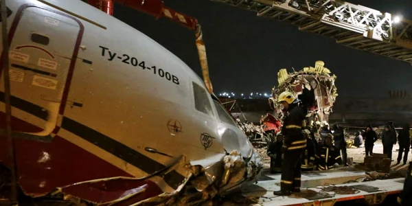 Avion prăbuşit