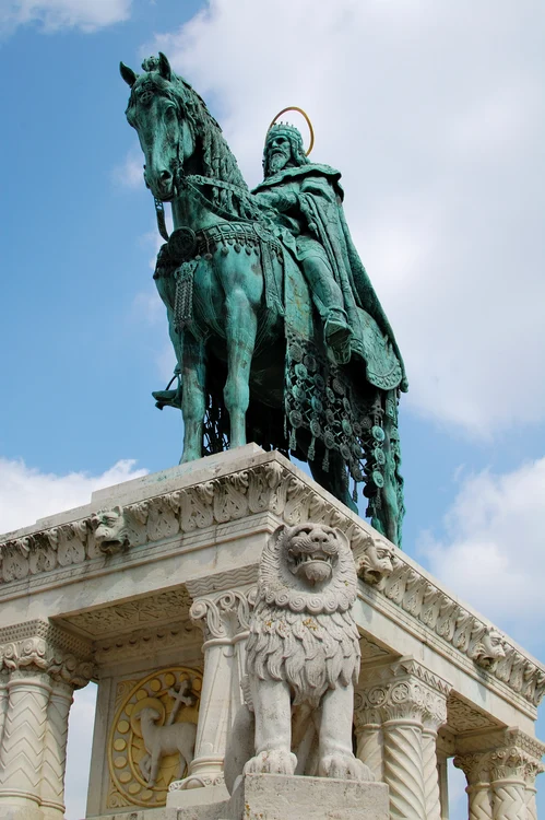 Statuia Sfântului Ștefan al Ungariei FOTO wikipedia