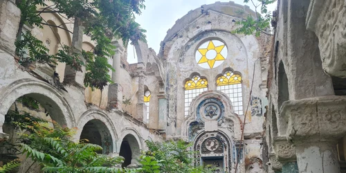 fdc849a2 0b2b 4c0c 92e2 a392ab04db6a jpeg