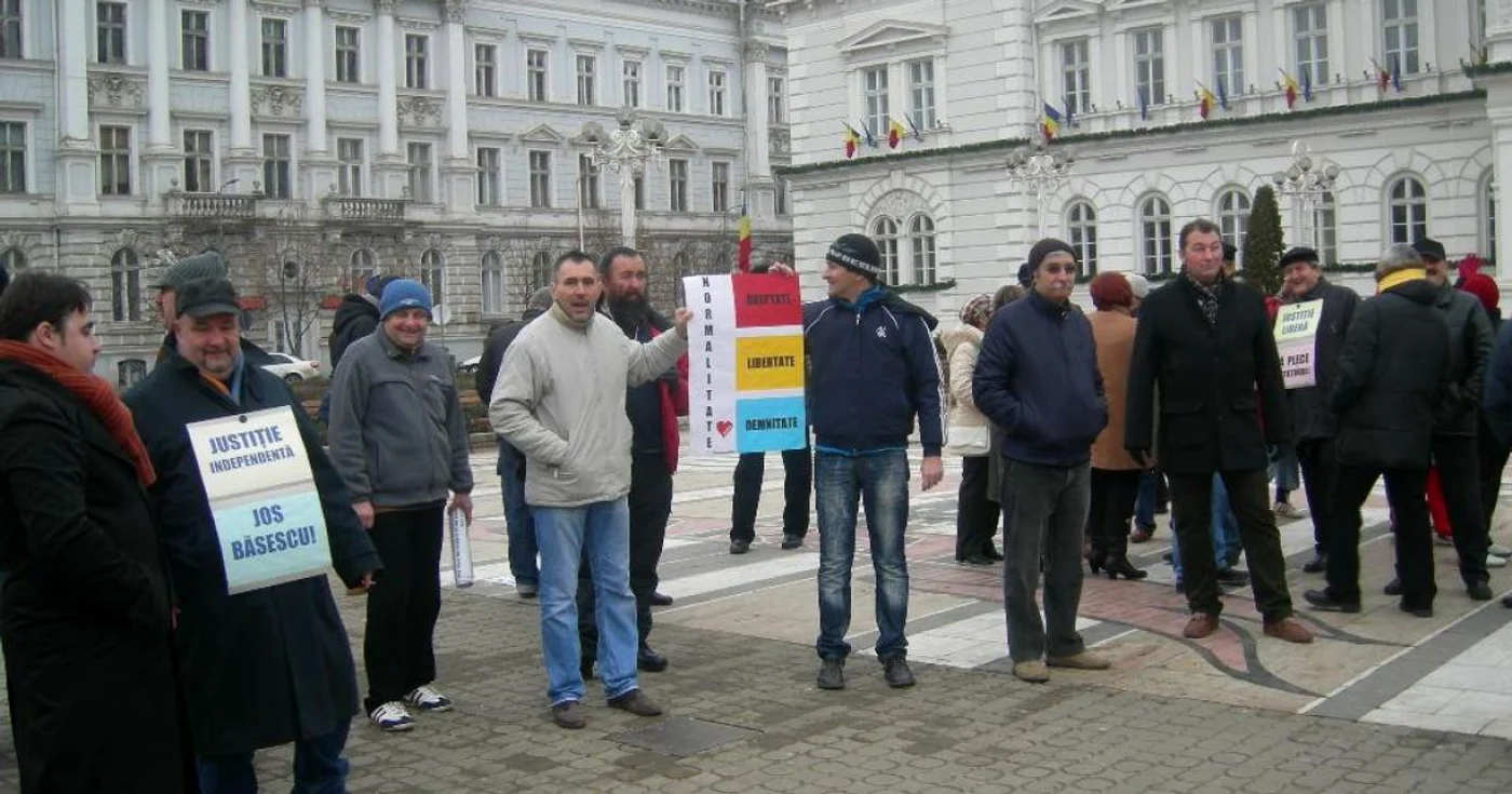 La Arad s-a ieşit iar în stradă FOTO Claudia Untaru