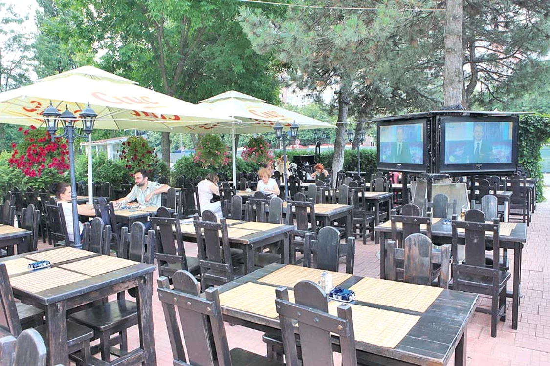 Barurile au făcut  provizii de bere