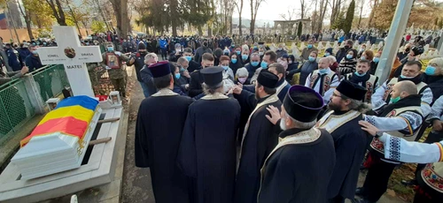 1 draga olteanu matei inmormantata la piatra neamt 2 jpg jpeg
