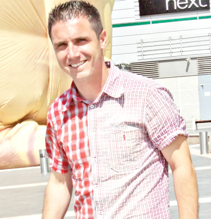 
    Ousmane N’Doye mai are contract cu ASA Târgu Mureş până la vară, când va decide dacă va continua sau va trece la munca de biroufoto: Mediafax  